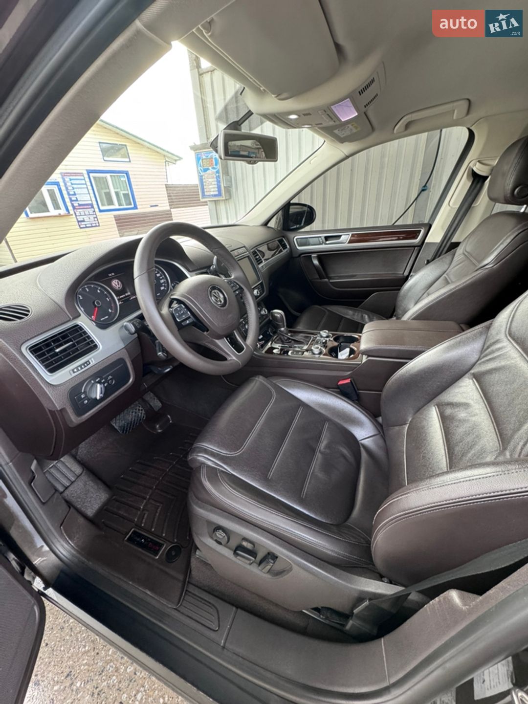 Volkswagen Touareg 2016 VIN WVGZZZ7PZGD026005 фото оголошення 28 з 33