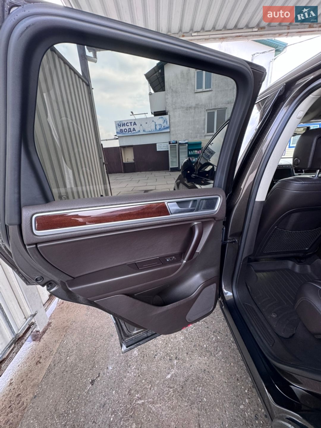 Volkswagen Touareg 2016 VIN WVGZZZ7PZGD026005 фото оголошення 31 з 33
