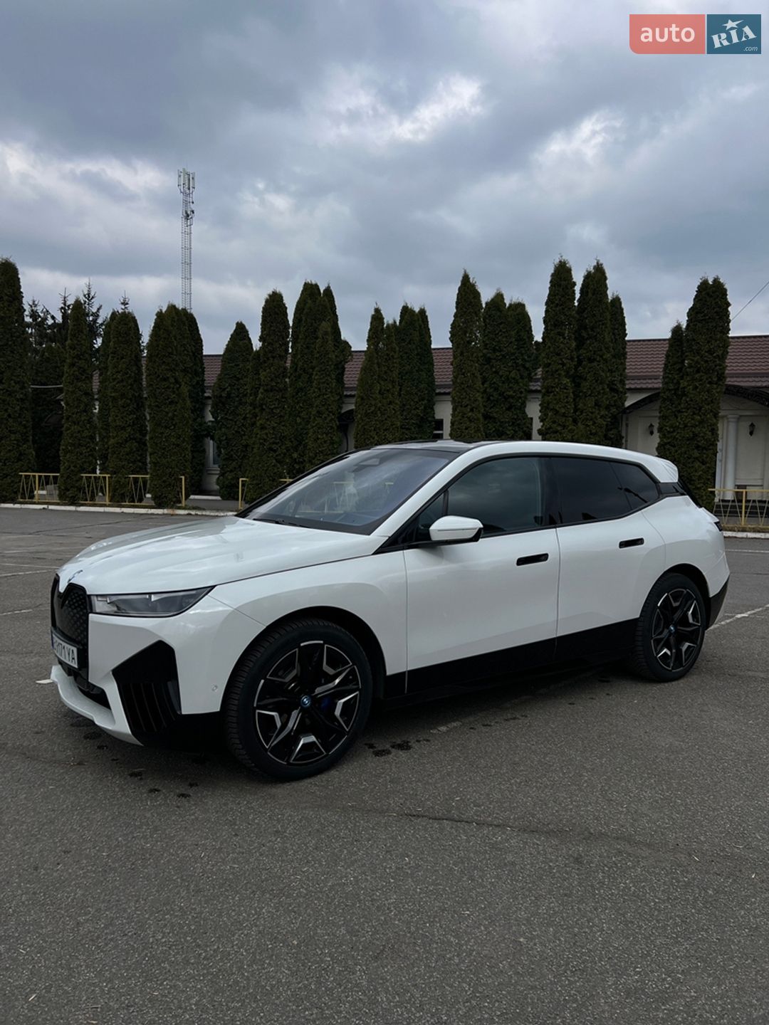 BMW iX 2023 VIN WB523CF00RCP63555 фото оголошення 3 з 39
