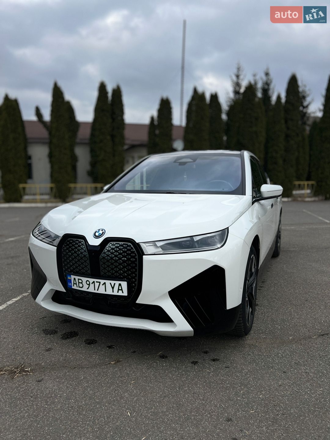 BMW iX 2023 VIN WB523CF00RCP63555 фото оголошення 12 з 39