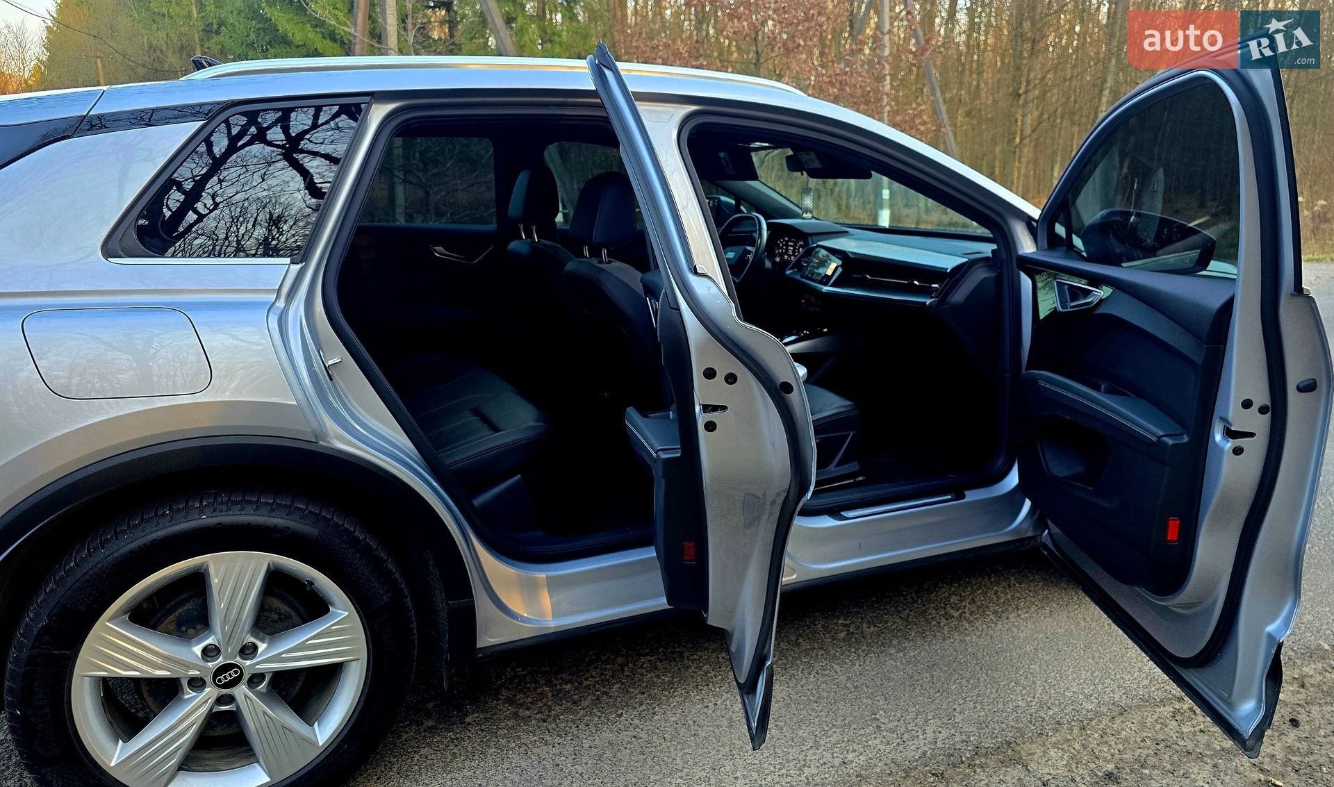 Audi e-tron 2022 VIN WAUZZZFZ7PP007288 фото оголошення 10 з 30