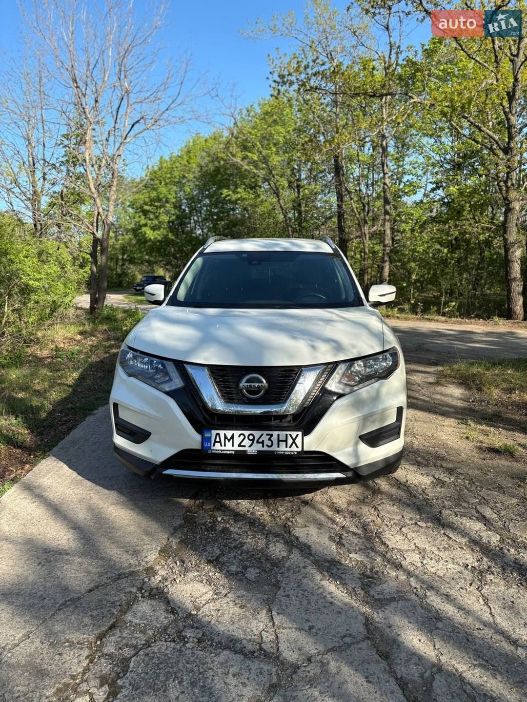 Nissan Rogue 2019 VIN KNMAT2MT2KP544697 фото оголошення 5 з 51