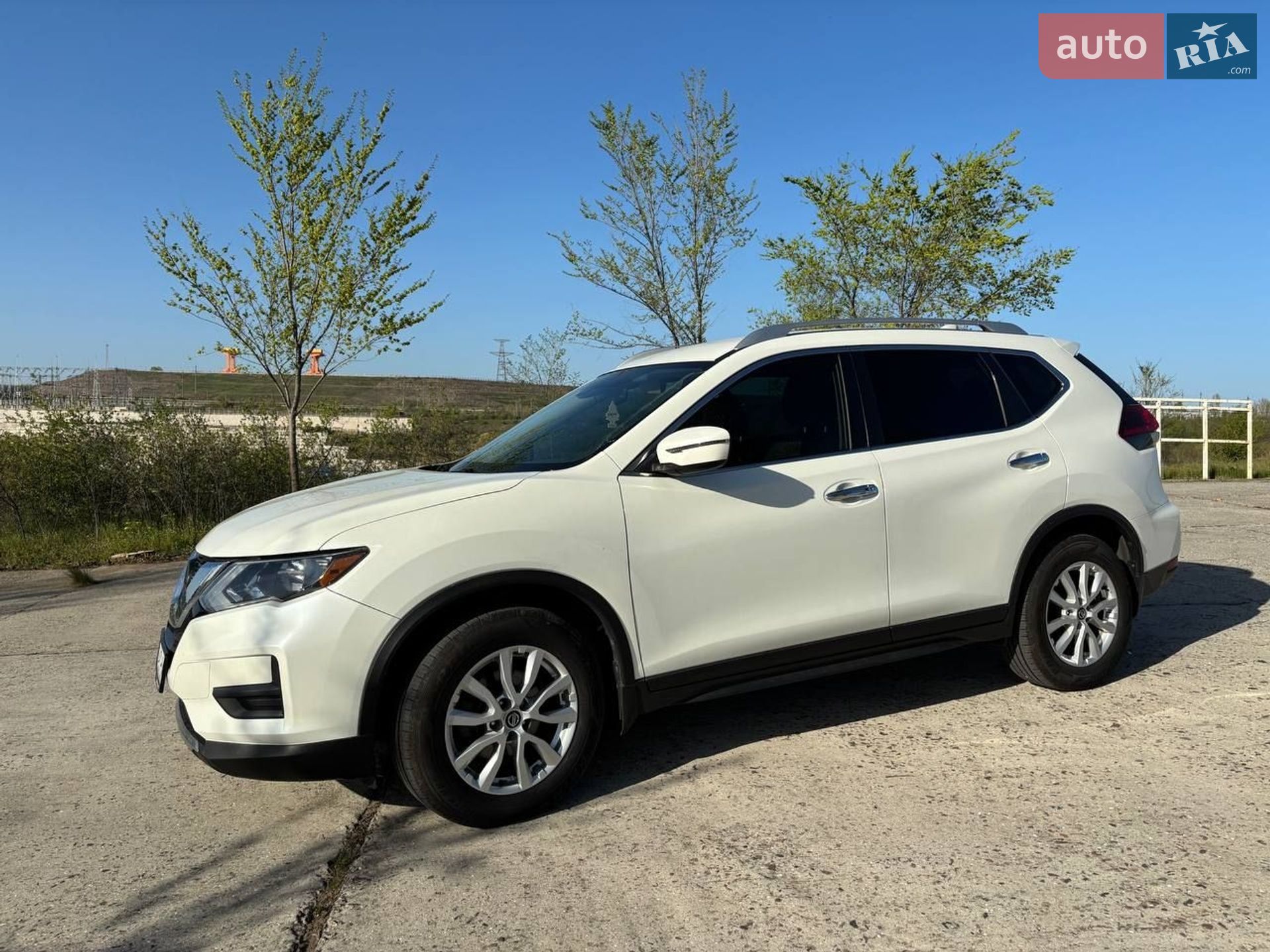 Nissan Rogue 2019 VIN KNMAT2MT2KP544697 фото оголошення 15 з 51