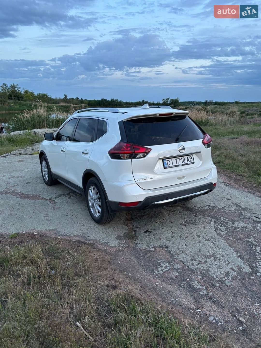 Nissan Rogue 2019 VIN KNMAT2MT2KP544697 фото оголошення 19 з 51