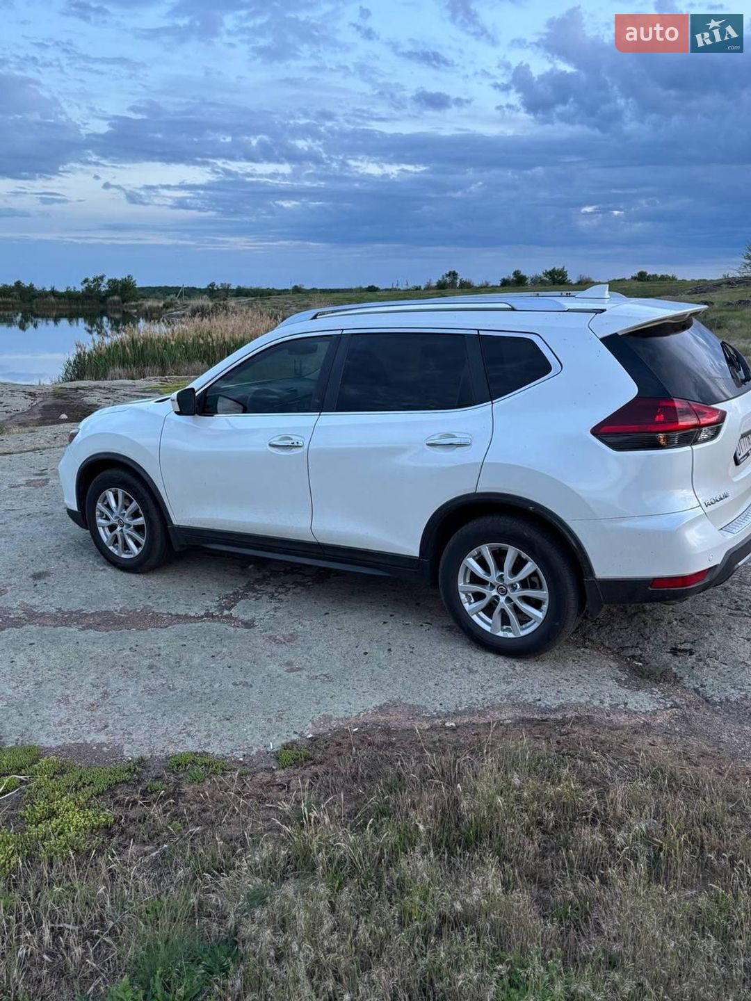 Nissan Rogue 2019 VIN KNMAT2MT2KP544697 фото оголошення 23 з 51