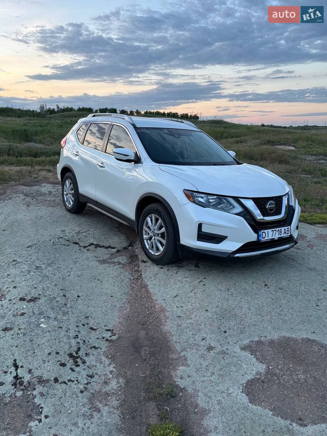 Nissan Rogue 2019 VIN KNMAT2MT2KP544697 фото оголошення 28 з 51