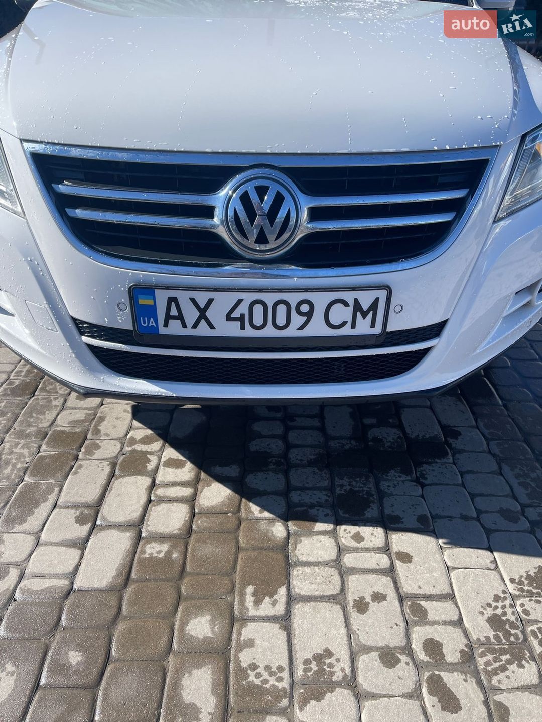 Volkswagen Tiguan 2011 VIN WVGZZZ5NZBW086724 фото оголошення 3 з 15