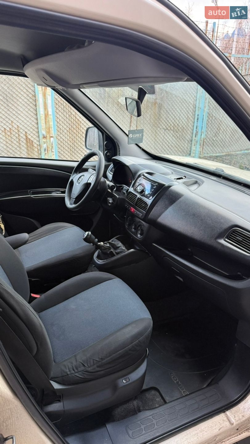 Opel Combo 2016 VIN W0L6AZP1BG9594411 фото оголошення 3 з 10