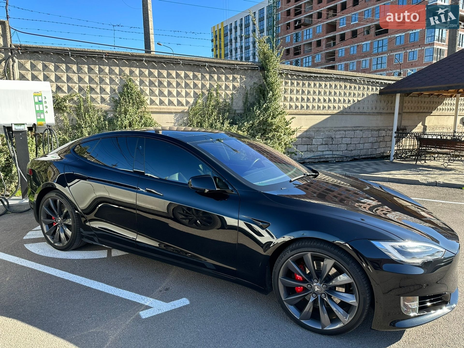 Tesla Model S 2017 VIN 5YJSA1E43HF219247 фото оголошення 24 з 28