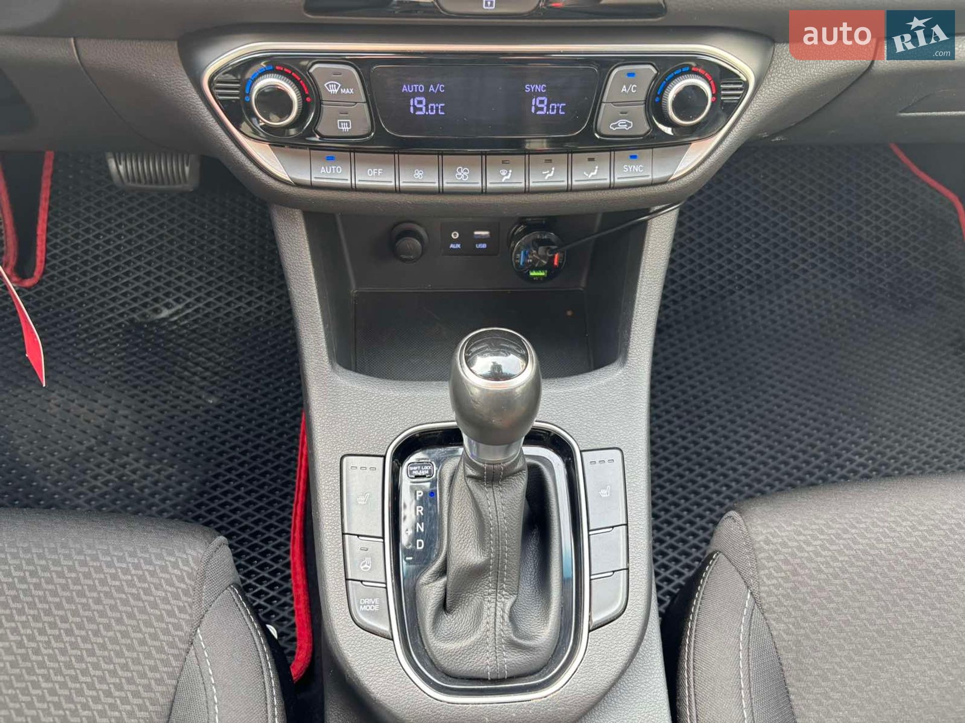 Hyundai i30 2019 VIN TMAH3515BLJ113132 фото оголошення 18 з 21