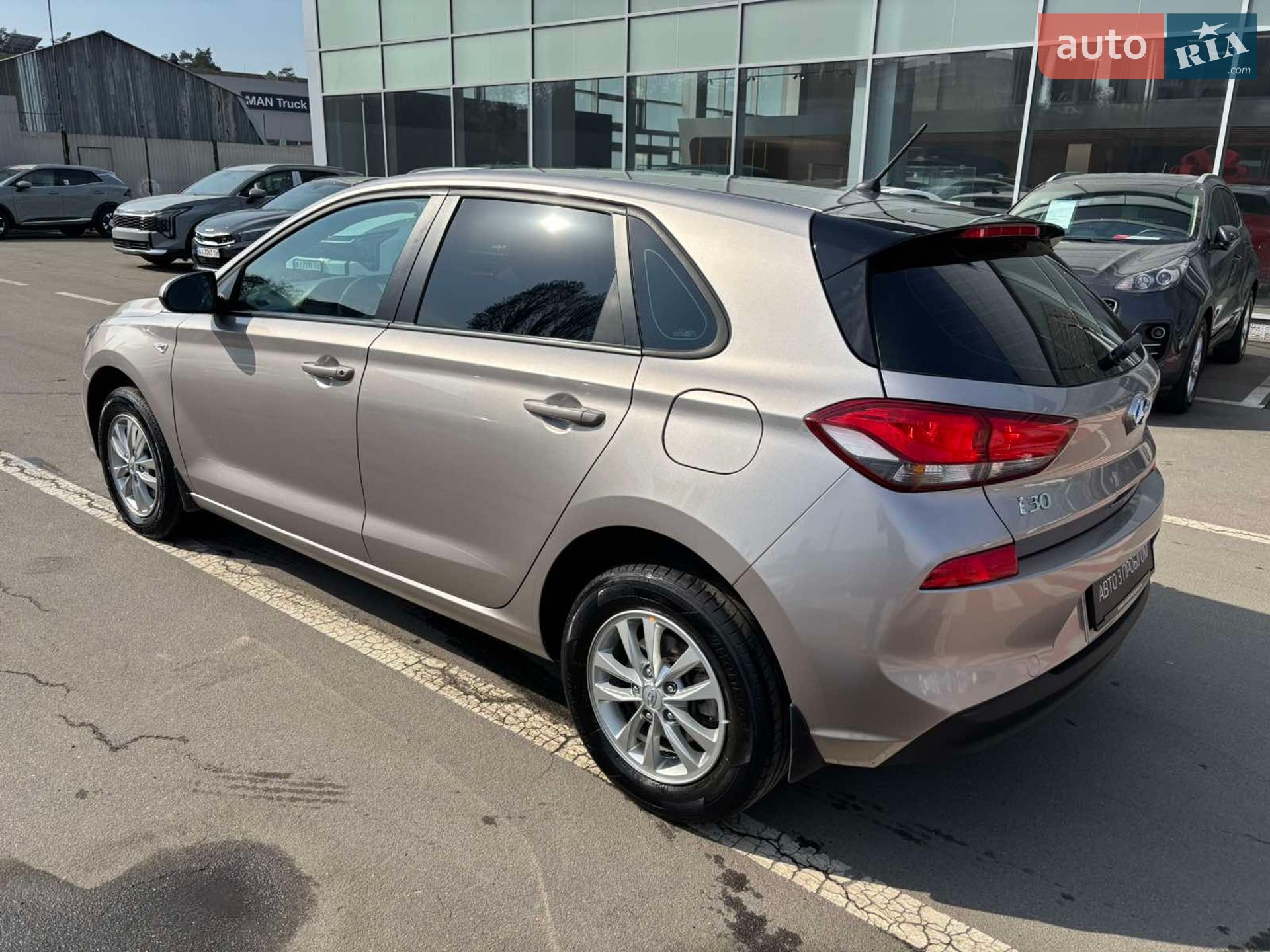 Hyundai i30 2019 VIN TMAH3515BLJ113132 фото оголошення 3 з 21