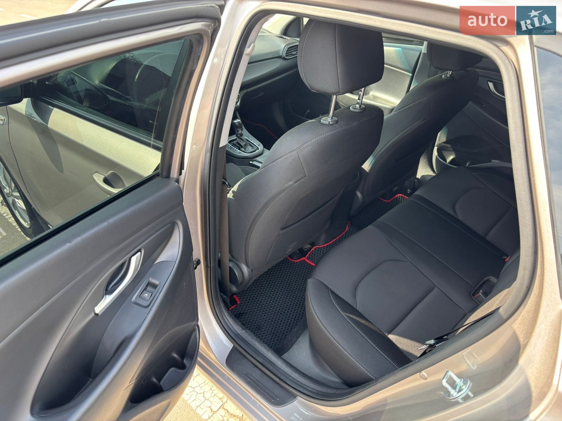 Hyundai i30 2019 VIN TMAH3515BLJ113132 фото оголошення 11 з 21