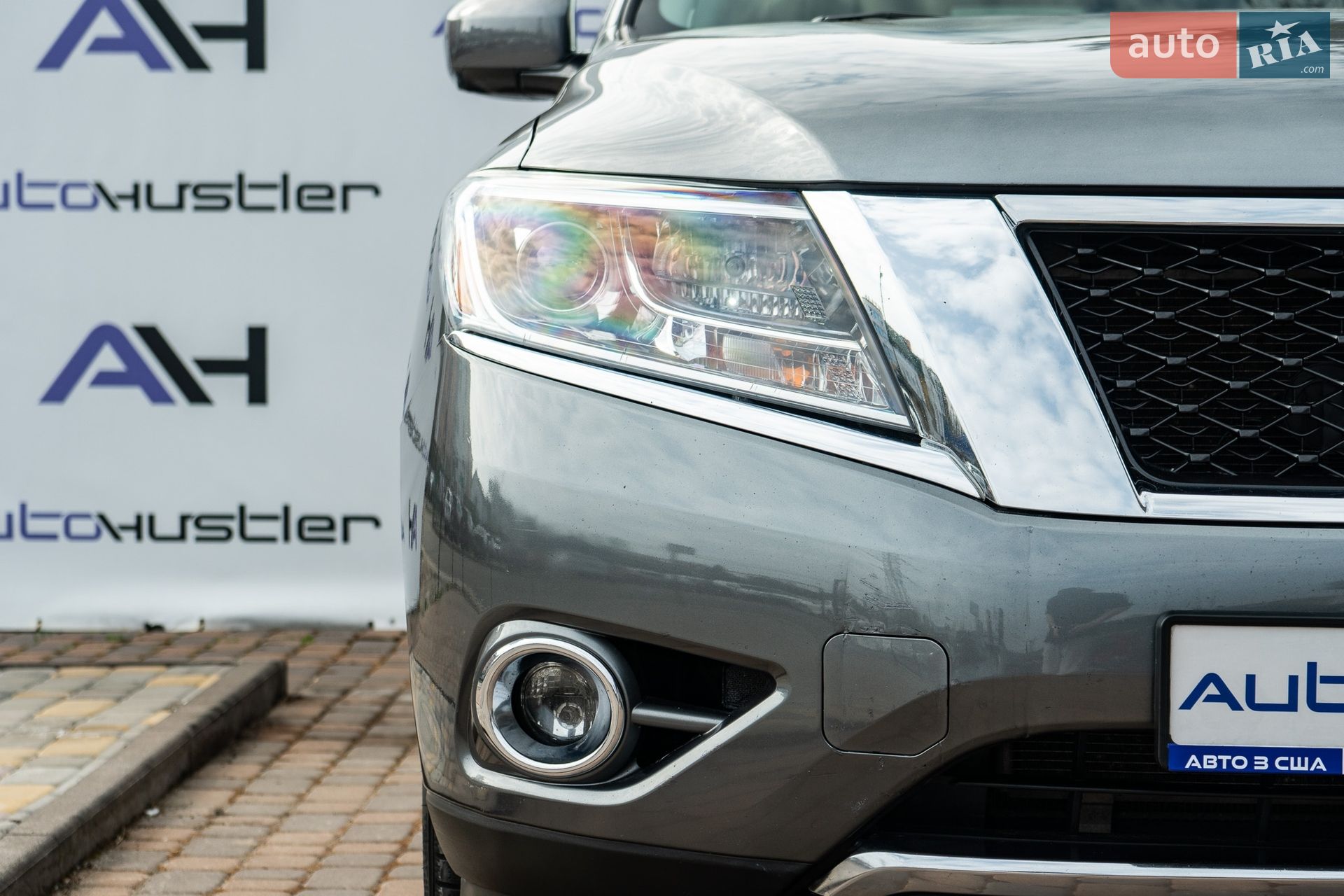 Nissan Pathfinder 2015 VIN 5N1AR2MM9FC718488 фото оголошення 16 з 68