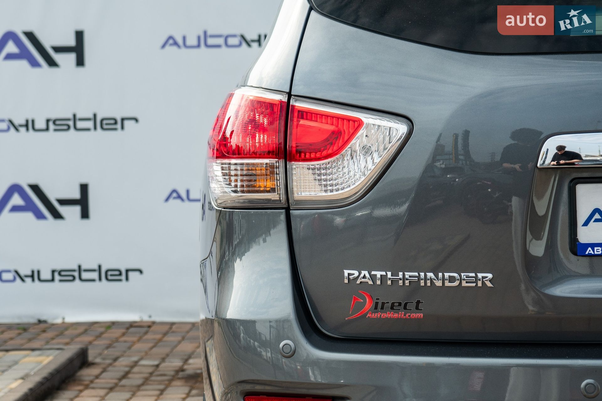 Nissan Pathfinder 2015 VIN 5N1AR2MM9FC718488 фото оголошення 18 з 68