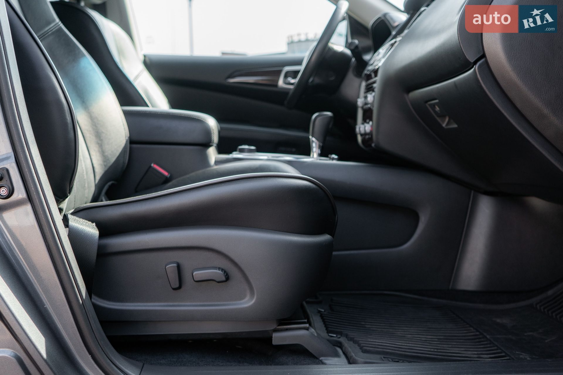 Nissan Pathfinder 2015 VIN 5N1AR2MM9FC718488 фото оголошення 63 з 68