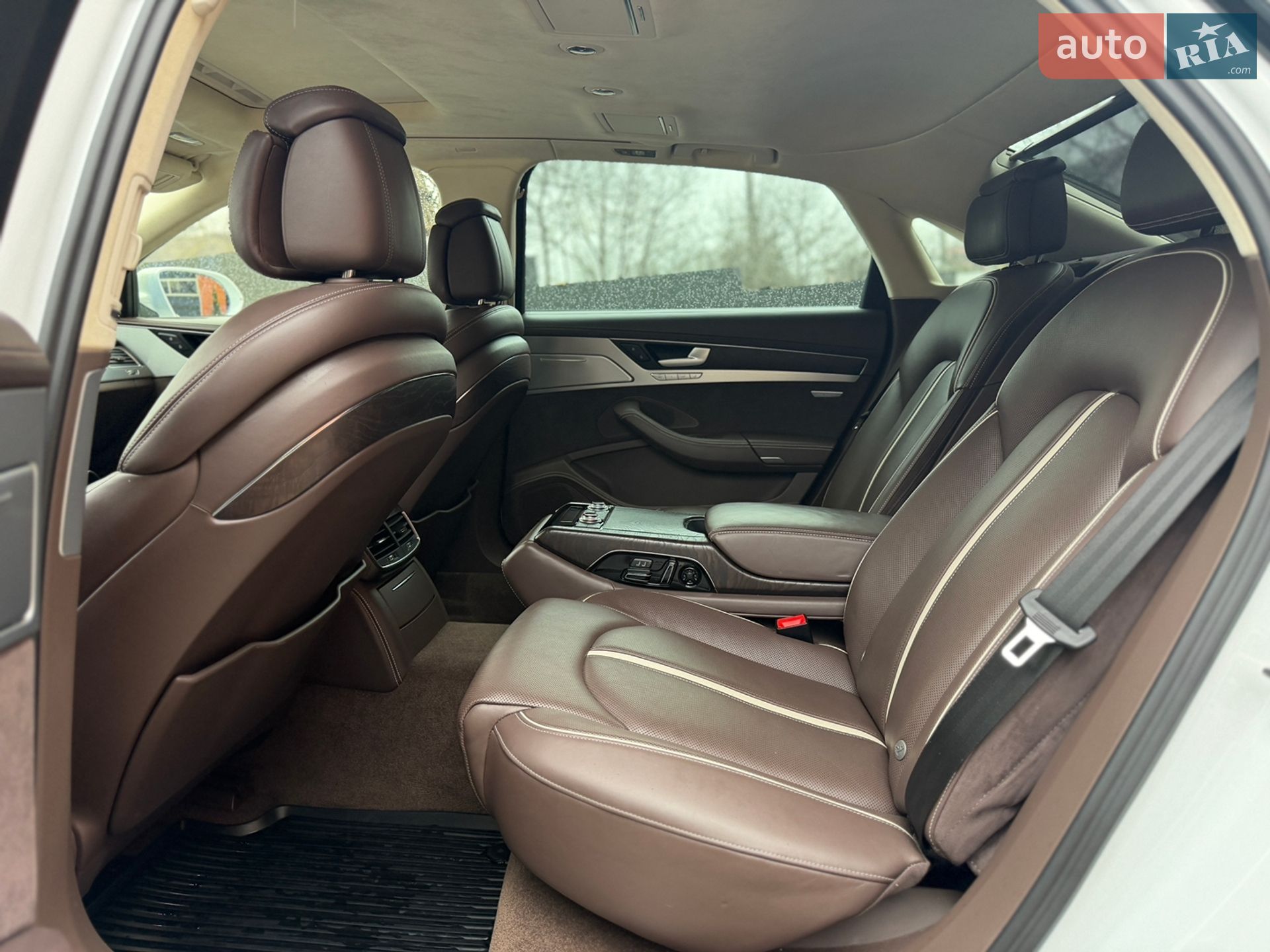 Audi A8 2014 VIN WAUZZZ4H6EN013702 фото оголошення 8 з 14