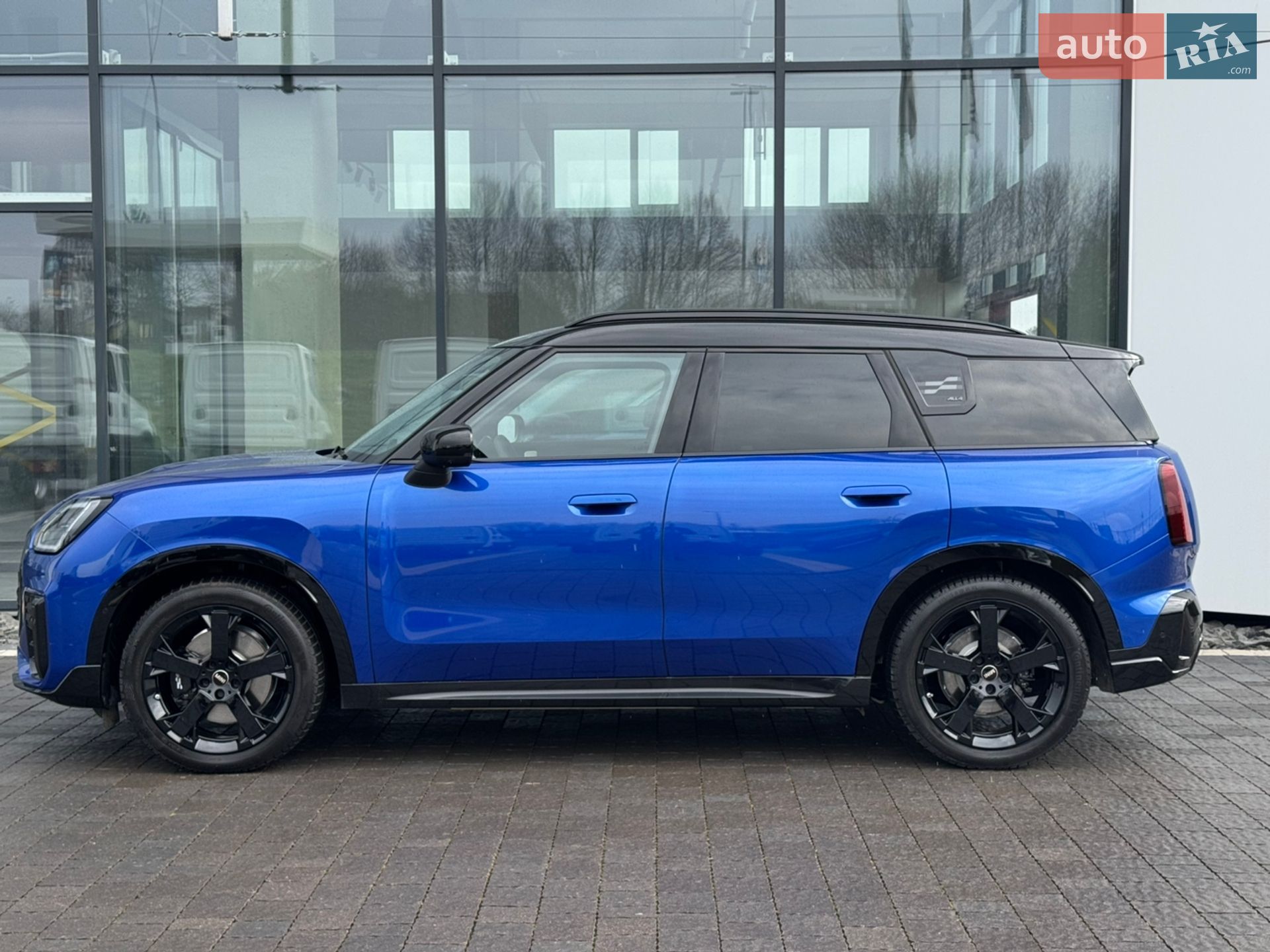 MINI Countryman 2025 VIN WMW51GA0207U26786 фото оголошення 4 з 27