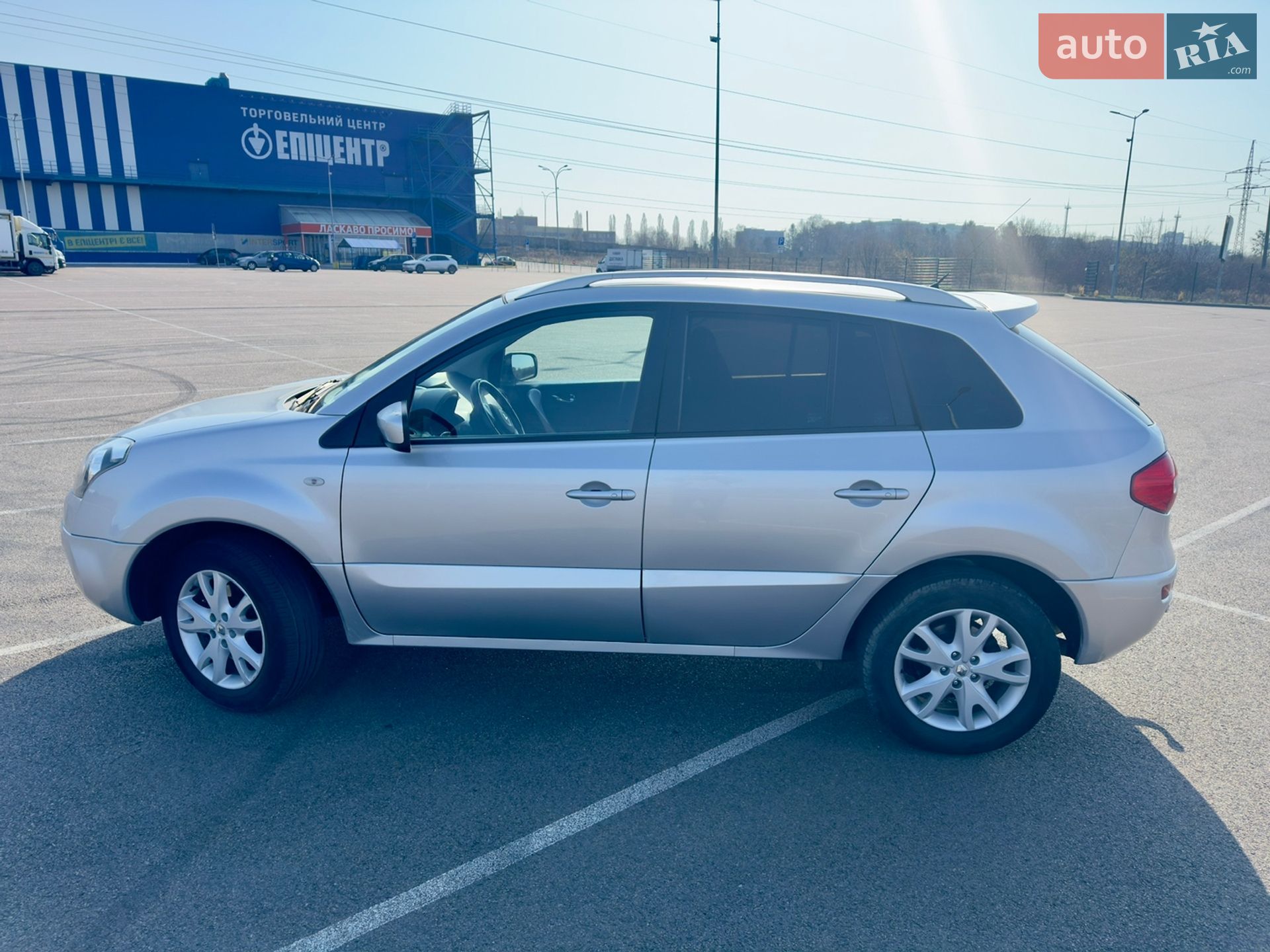 Renault Koleos 2010 VIN VF1VY0A0MUC310128 фото оголошення 4 з 18