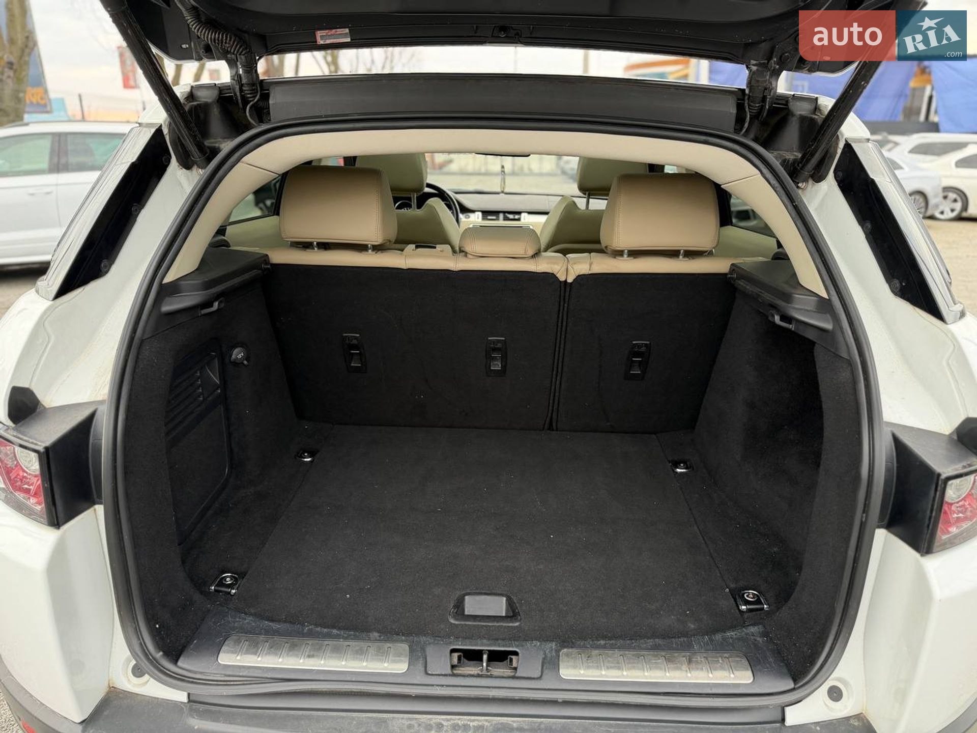 Land Rover Range Rover Evoque 2015 VIN SALVP2BG7FH063283 фото оголошення 30 з 33