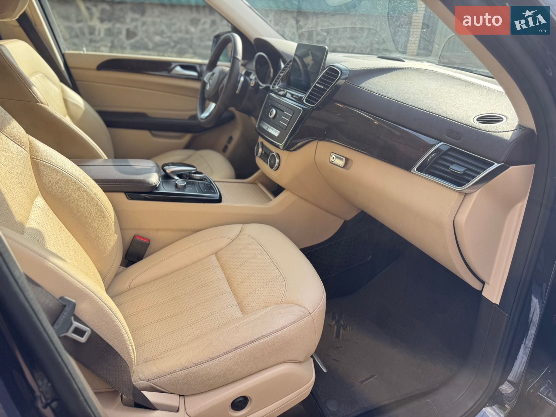 Mercedes-Benz GLS-Class 2017 VIN 4JGDF6EE6JB067274 фото оголошення 11 з 23
