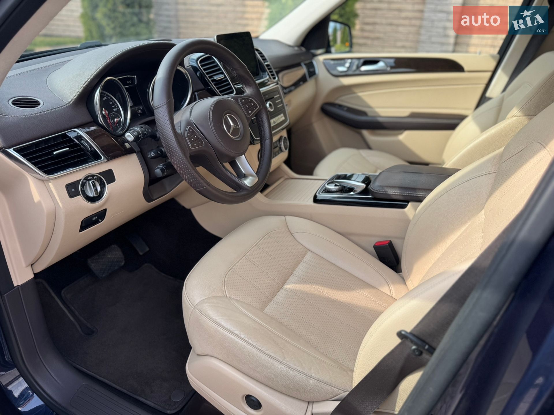Mercedes-Benz GLS-Class 2017 VIN 4JGDF6EE6JB067274 фото оголошення 21 з 23