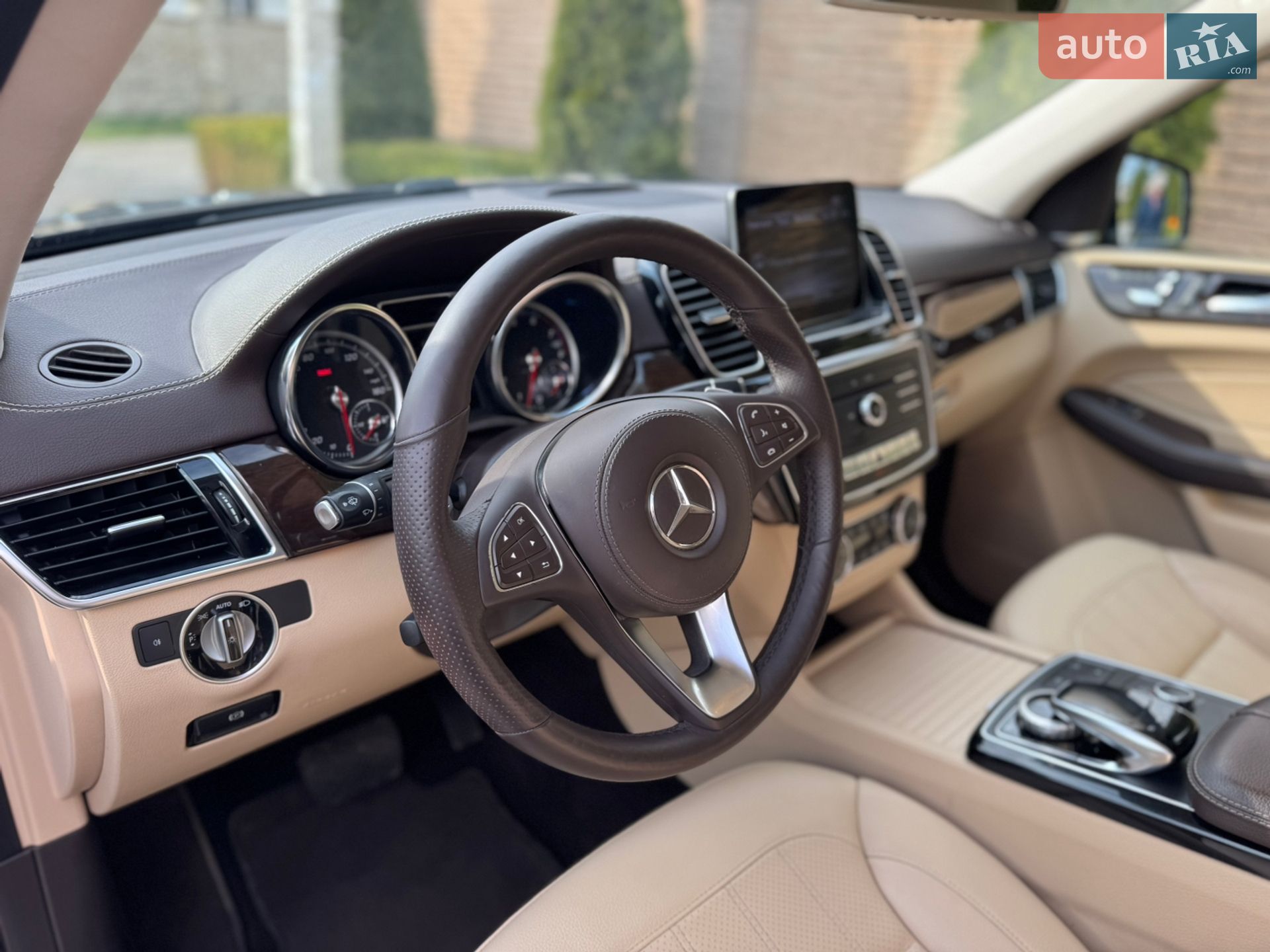 Mercedes-Benz GLS-Class 2017 VIN 4JGDF6EE6JB067274 фото оголошення 22 з 23
