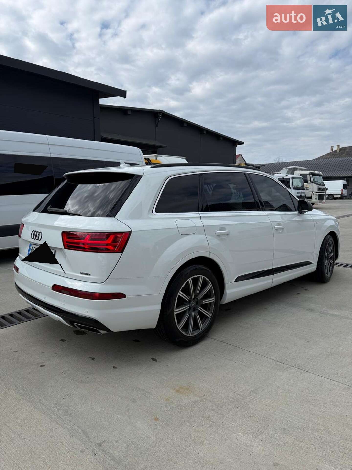 Audi Q7 2015 VIN WAUZZZ4M9GD020164 фото оголошення 4 з 21