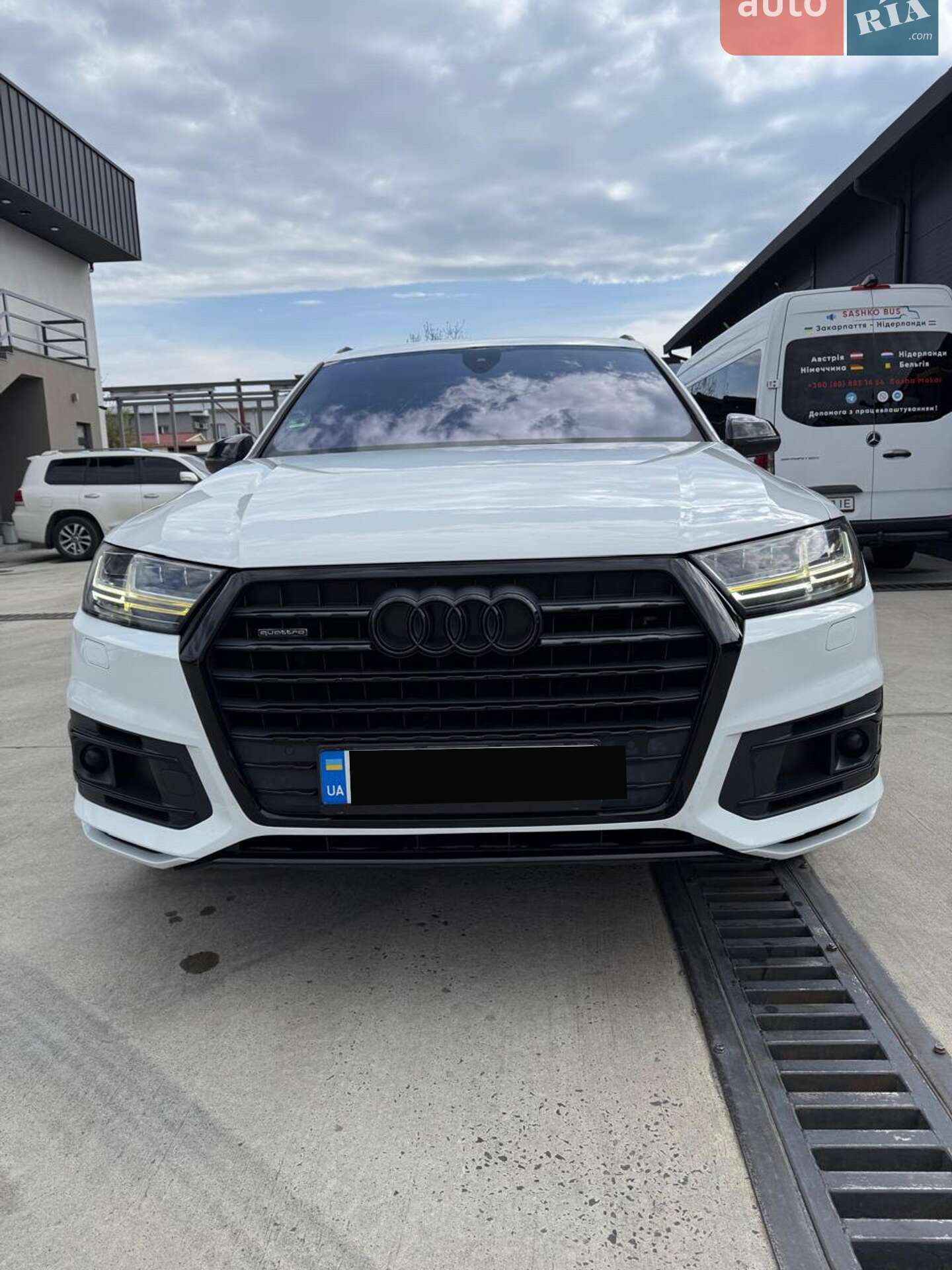 Audi Q7 2015 VIN WAUZZZ4M9GD020164 фото оголошення 6 з 21
