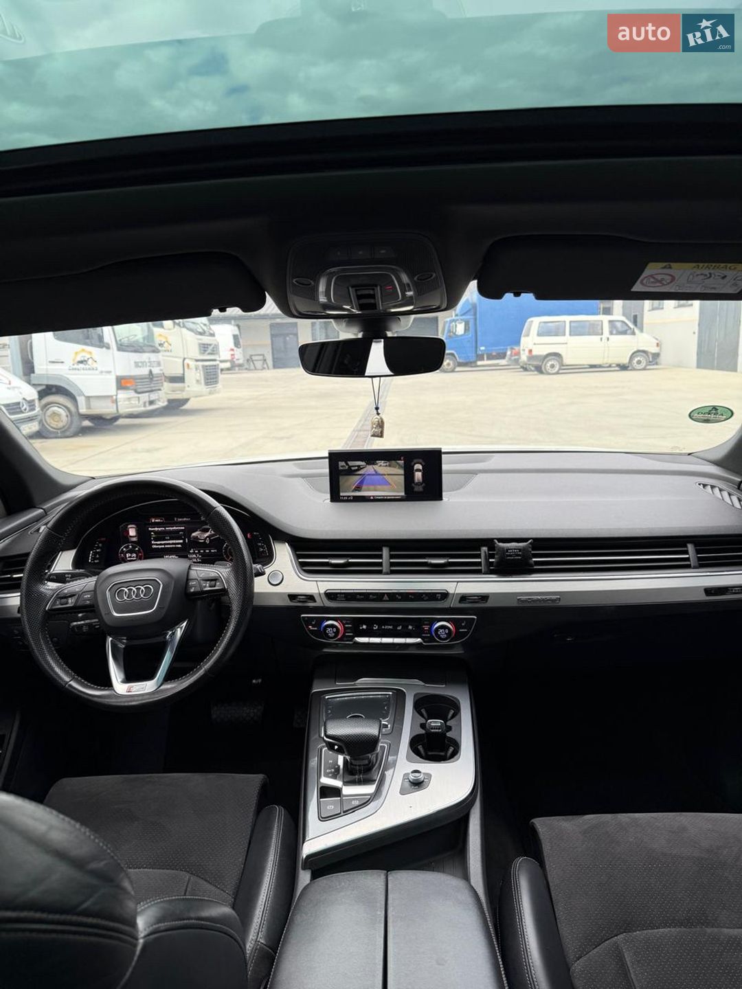 Audi Q7 2015 VIN WAUZZZ4M9GD020164 фото оголошення 16 з 21