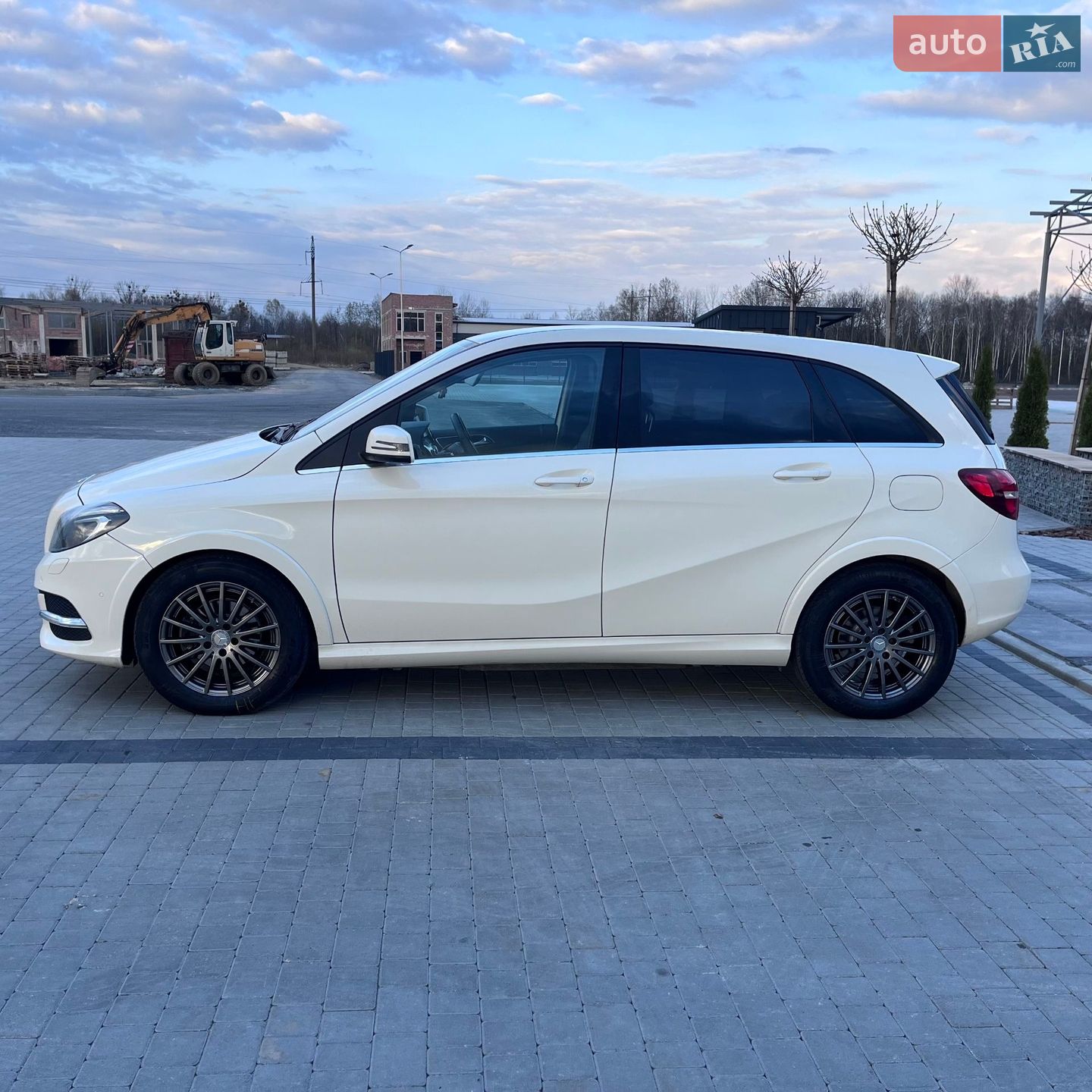 Mercedes-Benz B-Class 2016 VIN WDD2428901J012623 фото оголошення 8 з 22