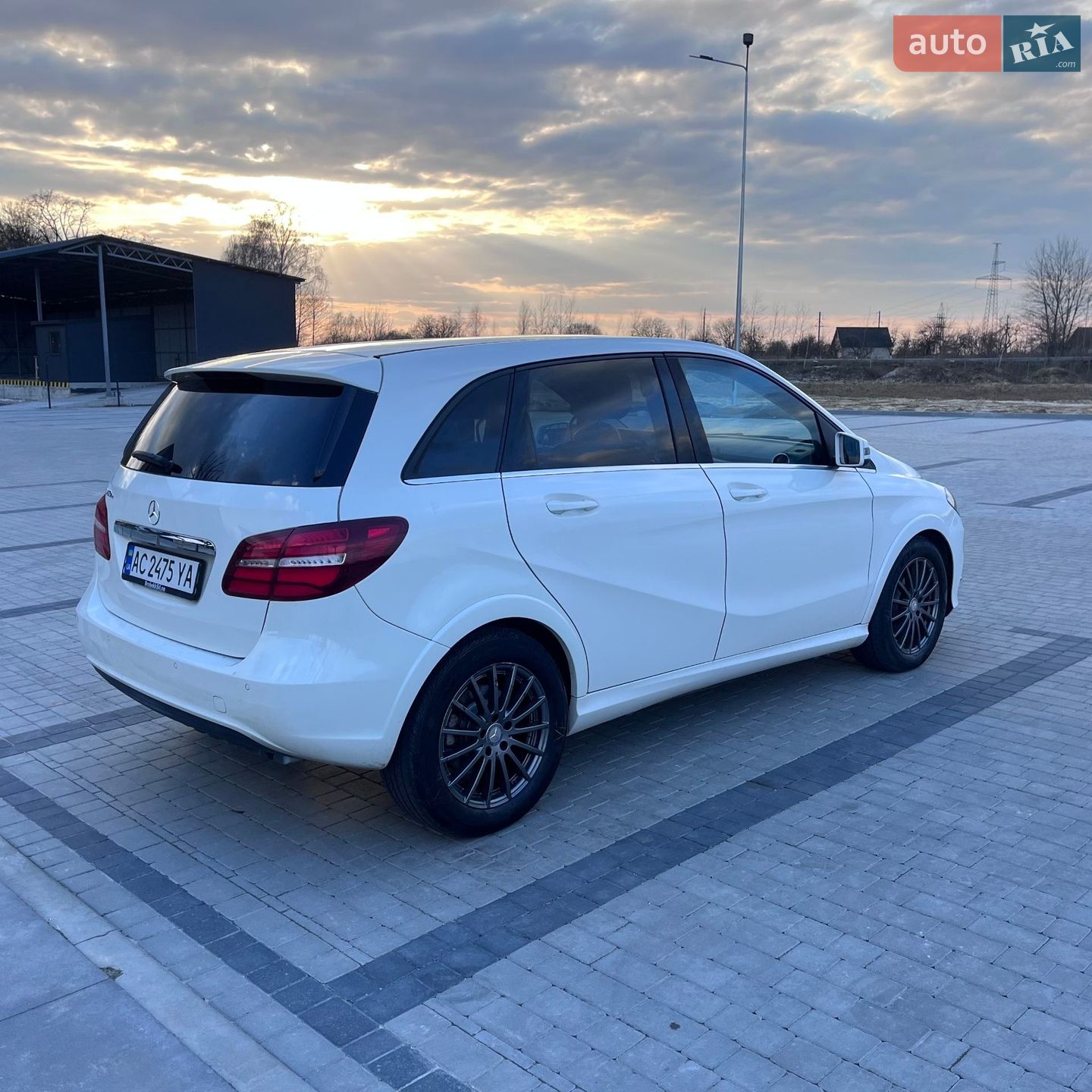 Mercedes-Benz B-Class 2016 VIN WDD2428901J012623 фото оголошення 5 з 22