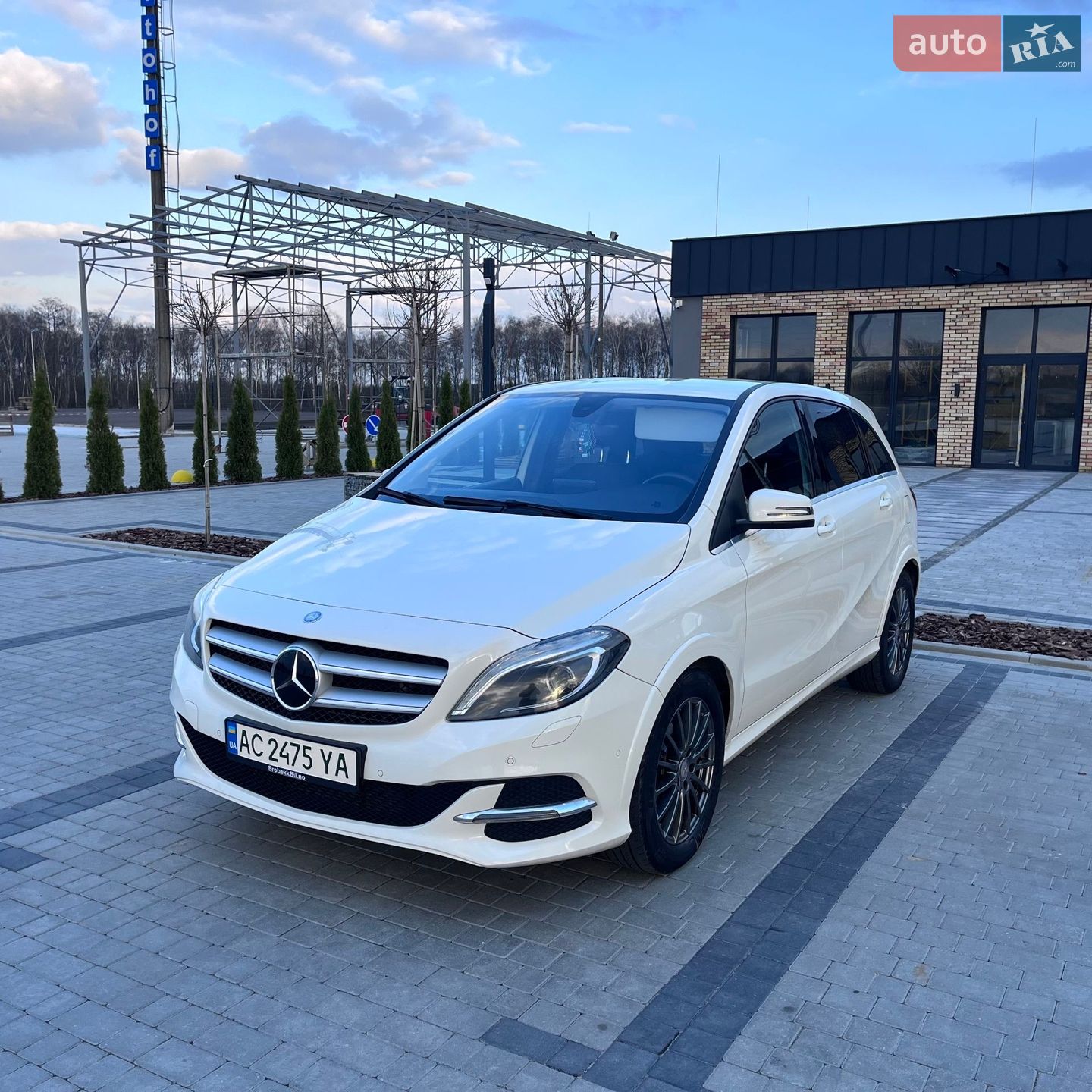 Mercedes-Benz B-Class 2016 VIN WDD2428901J012623 фото оголошення 10 з 22