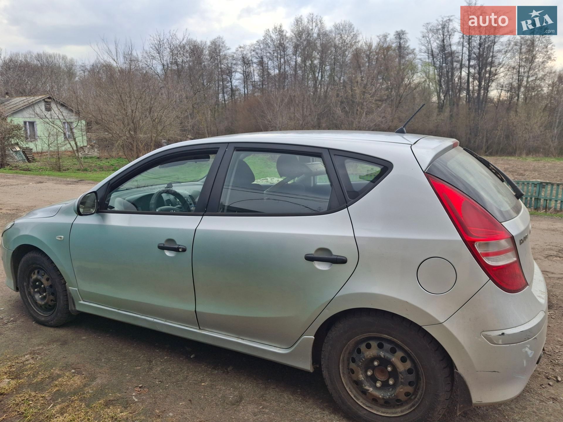 Hyundai i30 2011 VIN TMADB51CABJ188397 фото оголошення 2 з 8