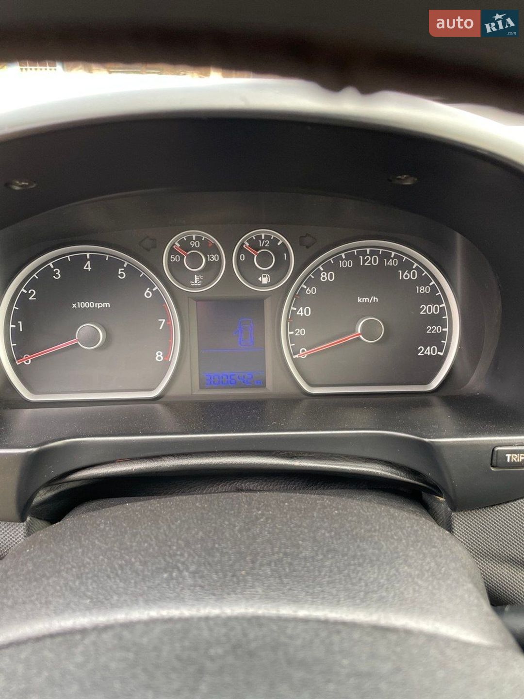 Hyundai i30 2011 VIN TMADB51CABJ188397 фото оголошення 5 з 8