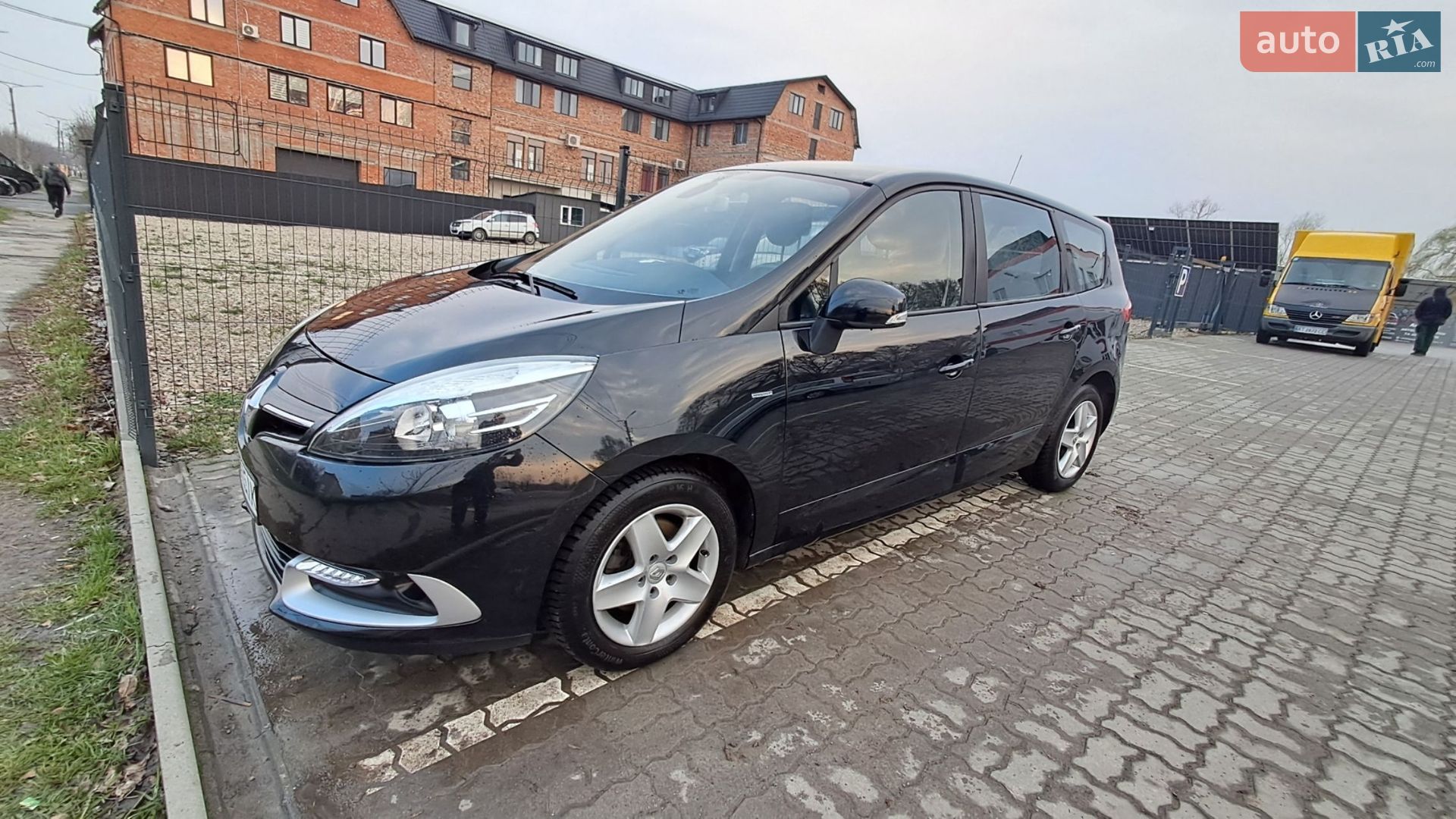 Renault Grand Scenic 2015 VIN VF1JZ89BH53757548 фото оголошення 3 з 16