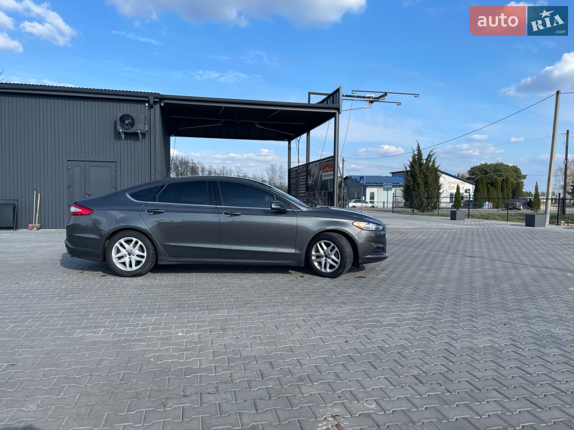Ford Fusion 2016 VIN 3FA6P0H78GR311179 фото оголошення 4 з 10