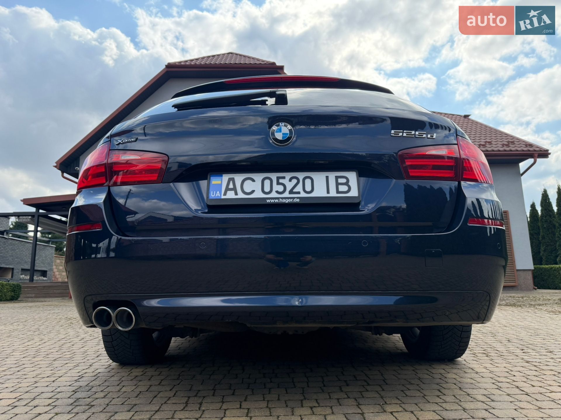 BMW 5 Series 2012 VIN WBAMX11030DY07376 фото оголошення 8 з 32