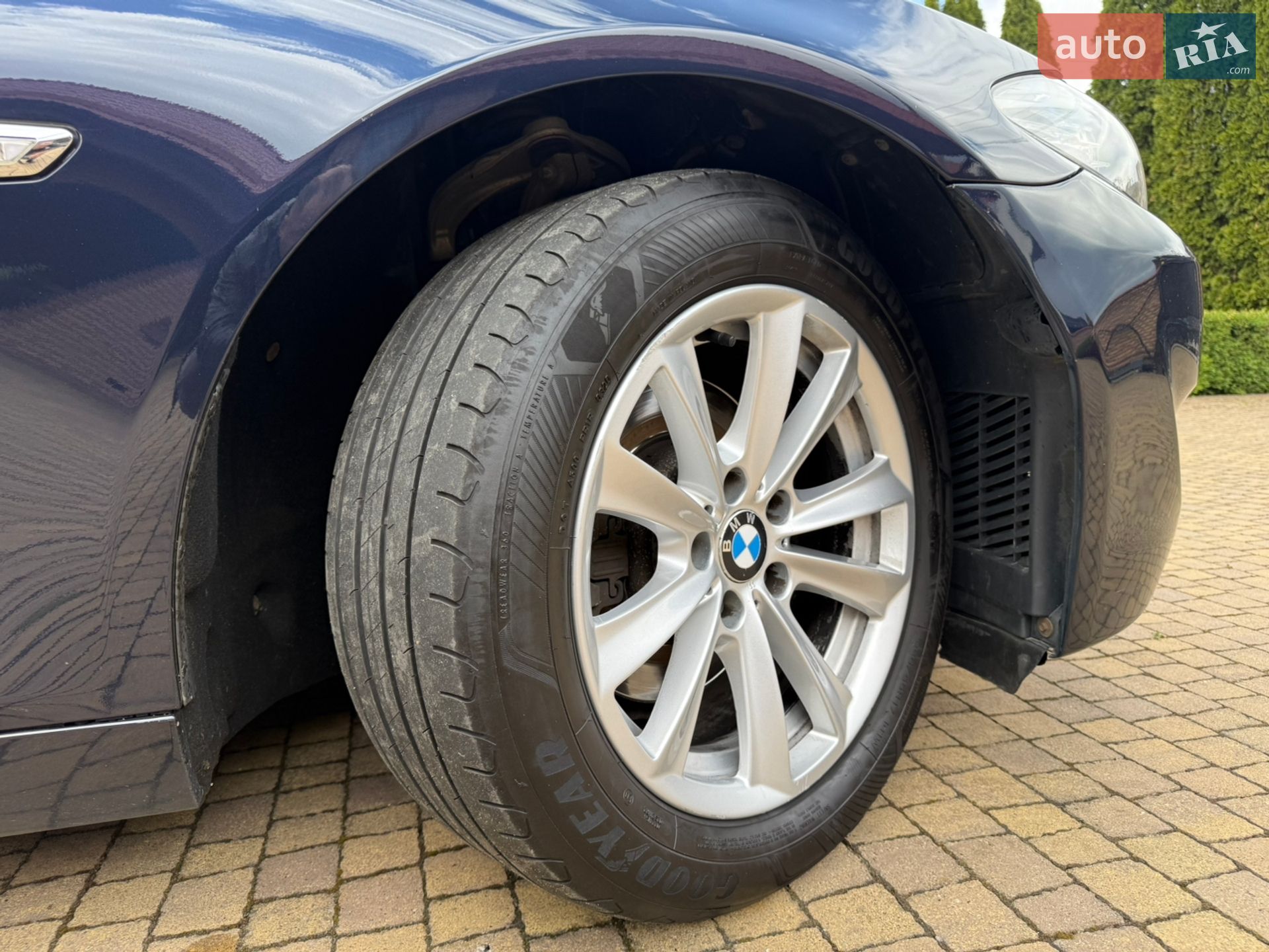 BMW 5 Series 2012 VIN WBAMX11030DY07376 фото оголошення 18 з 32