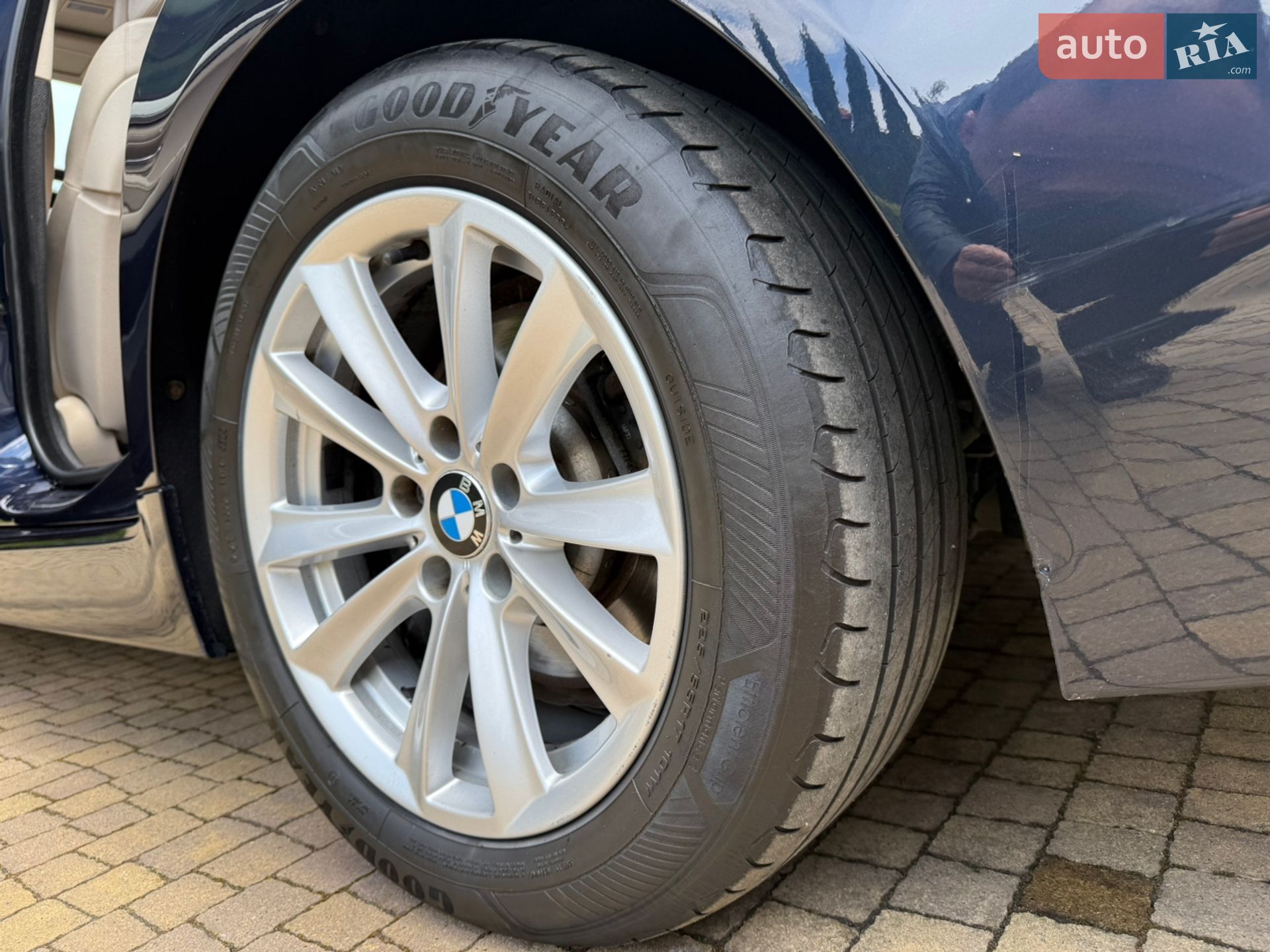 BMW 5 Series 2012 VIN WBAMX11030DY07376 фото оголошення 20 з 32