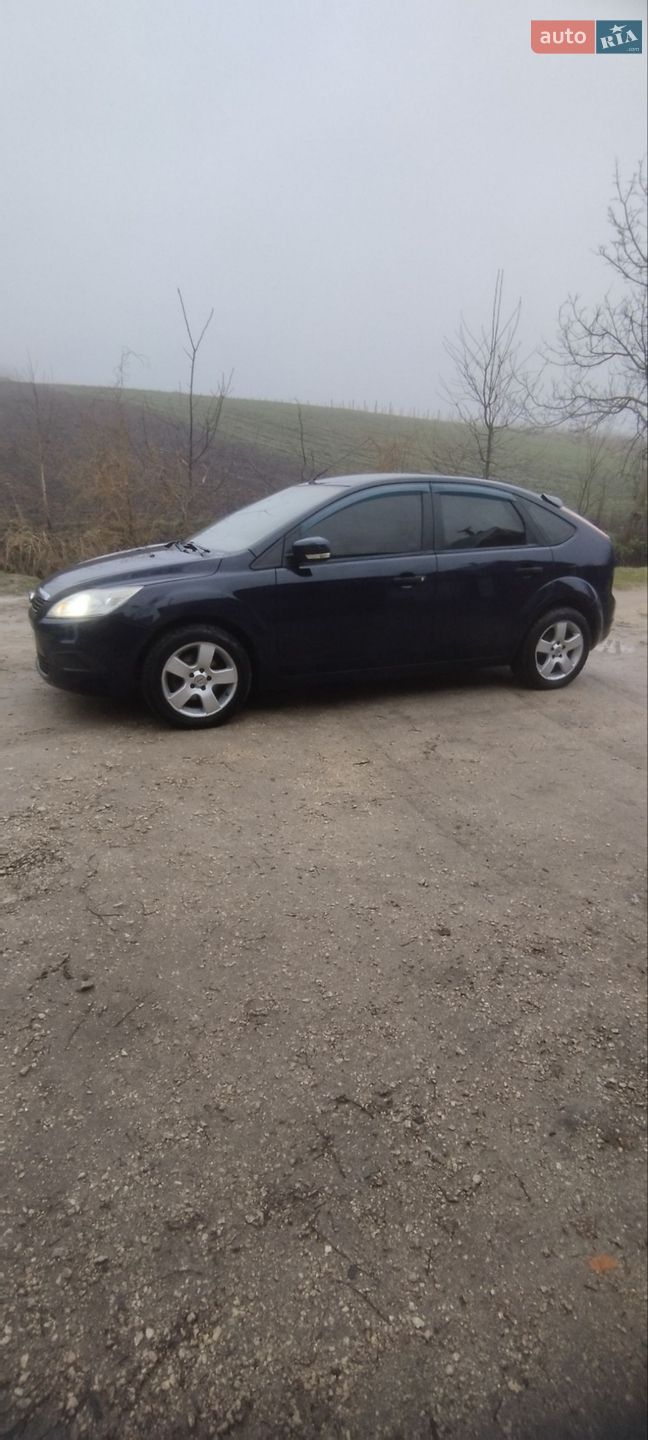 Ford Focus 2010 VIN WF0PXXGCDPAA86432 фото оголошення 6 з 18