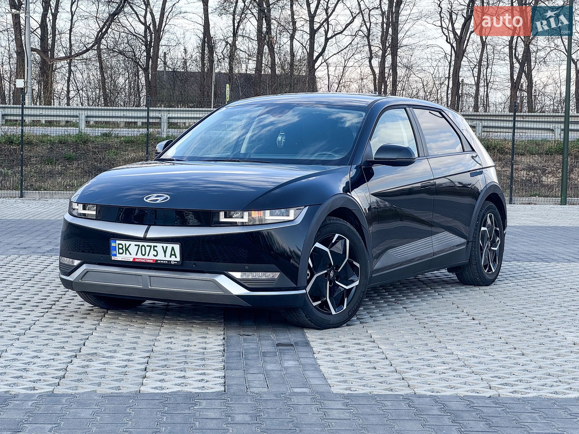 Hyundai Ioniq 5 2023 VIN KM8KN4DE6RU235429 фото оголошення 4 з 37