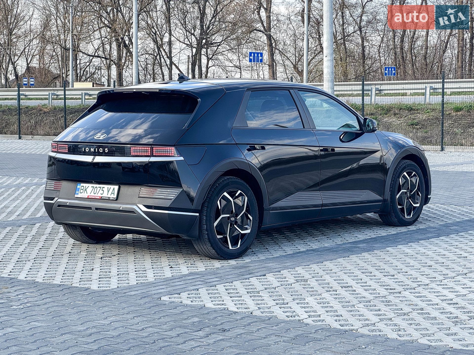 Hyundai Ioniq 5 2023 VIN KM8KN4DE6RU235429 фото оголошення 10 з 37