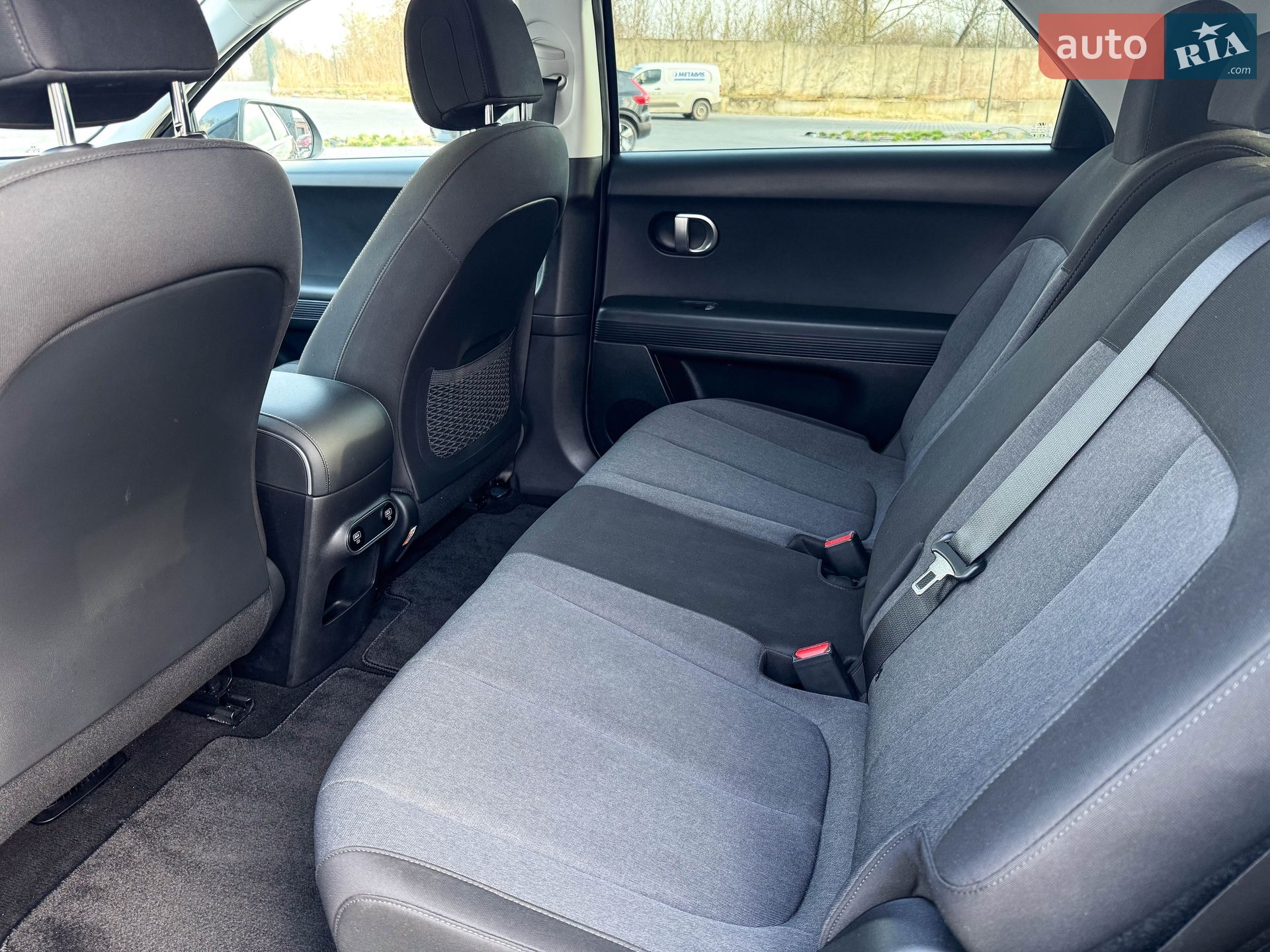 Hyundai Ioniq 5 2023 VIN KM8KN4DE6RU235429 фото оголошення 19 з 37