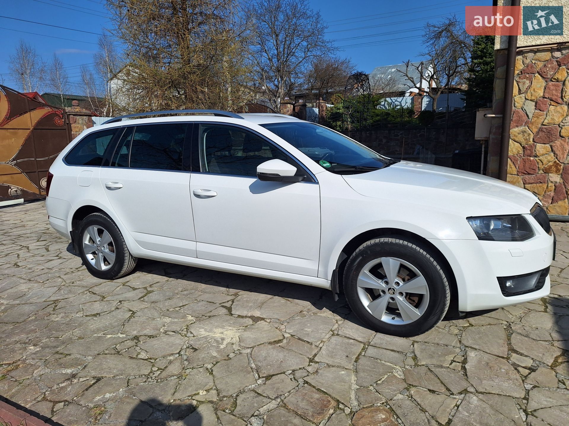 Skoda Octavia 2016 VIN TMBJJ9NE7G0269097 фото оголошення 6 з 49
