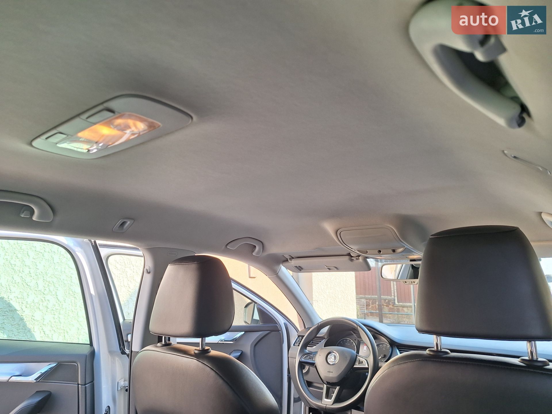 Skoda Octavia 2016 VIN TMBJJ9NE7G0269097 фото оголошення 17 з 49
