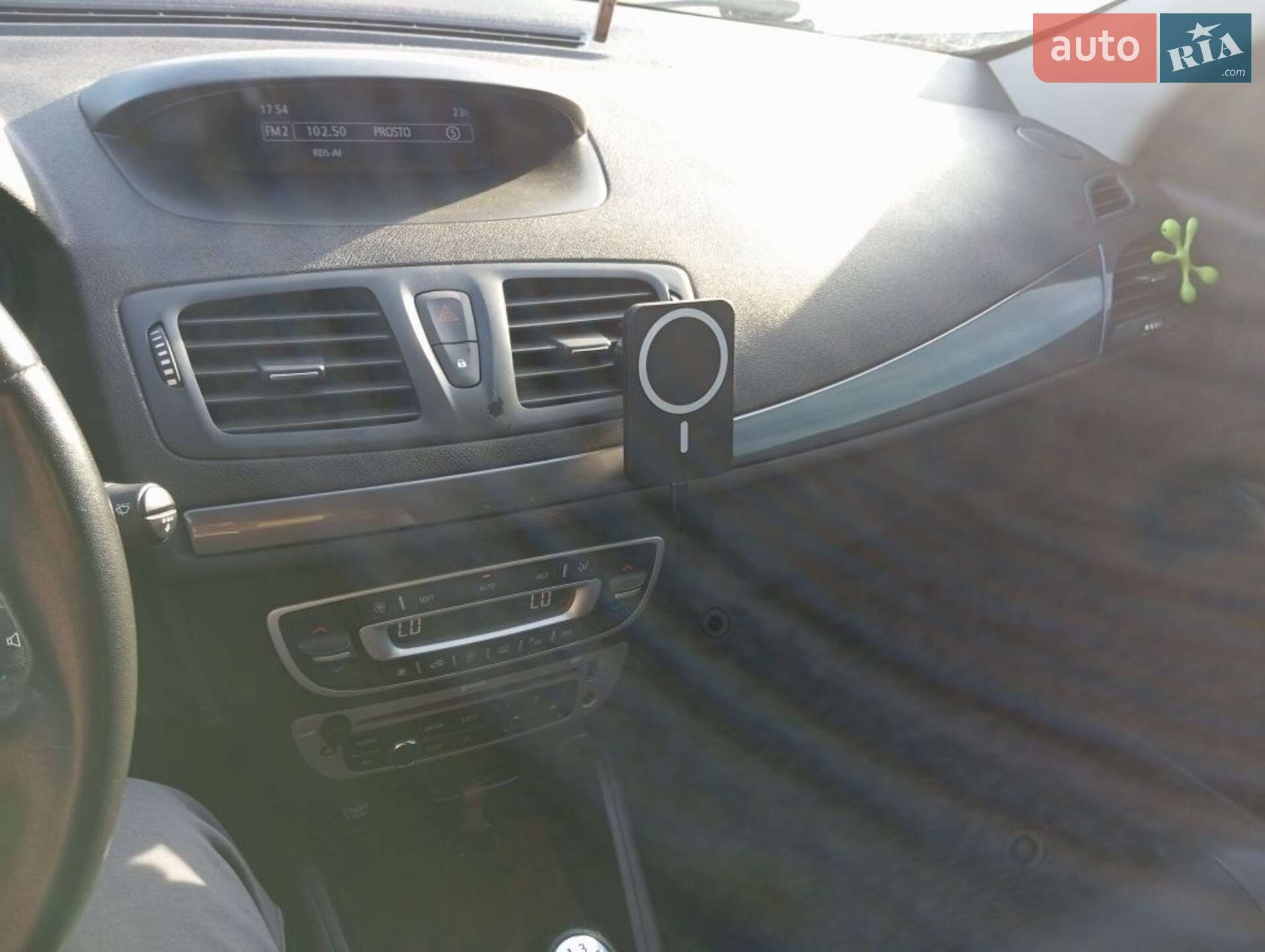 Renault Megane 2015 VIN VF1KZ140652608397 фото оголошення 9 з 12