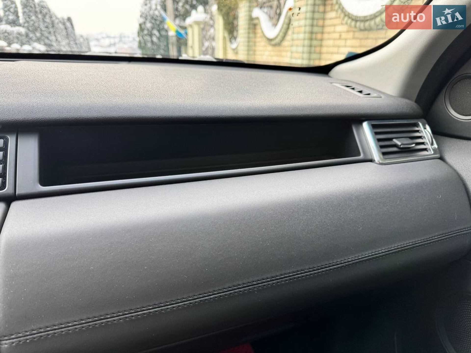 Land Rover Discovery Sport 2016 VIN SALCA2BC1GH586290 фото оголошення 4 з 21