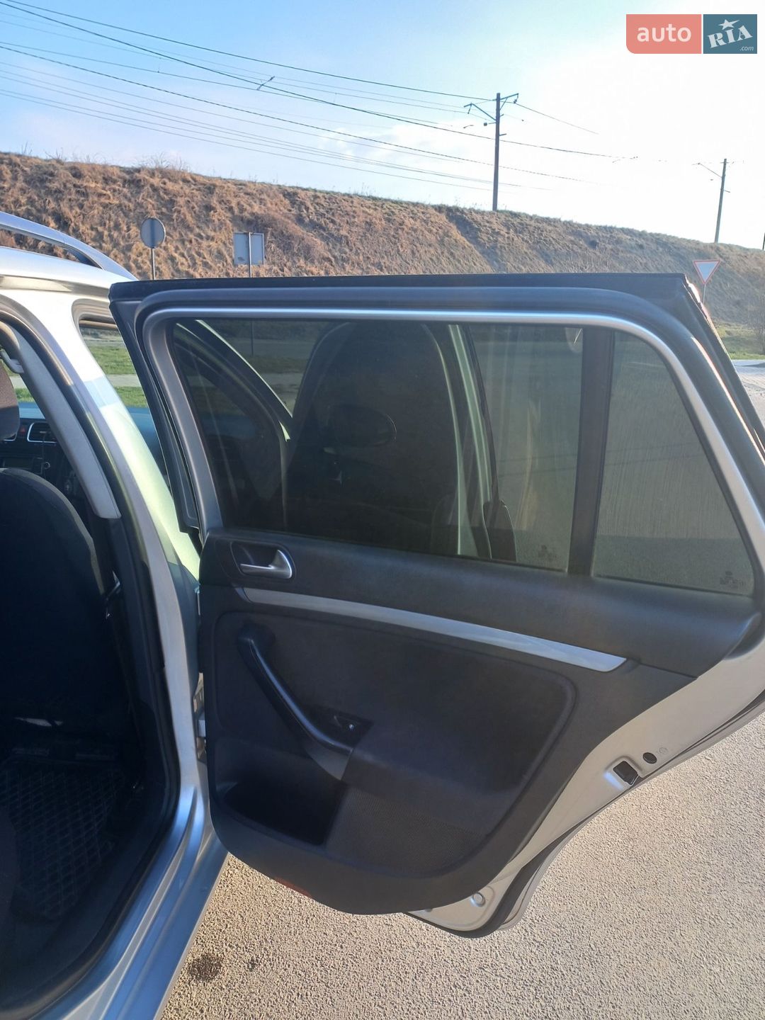 Volkswagen Golf 2010 VIN WVWZZZ1KZBM623306 фото оголошення 10 з 19