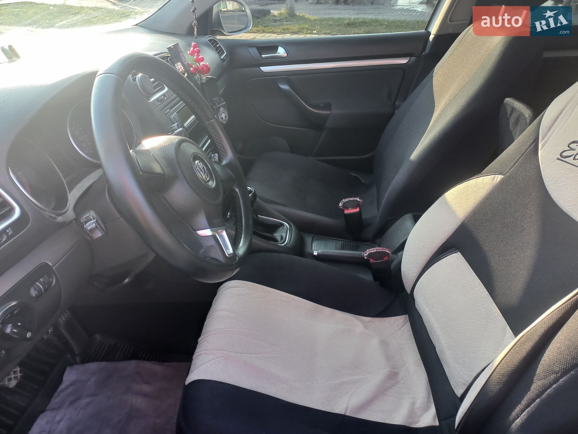 Volkswagen Golf 2010 VIN WVWZZZ1KZBM623306 фото оголошення 13 з 19