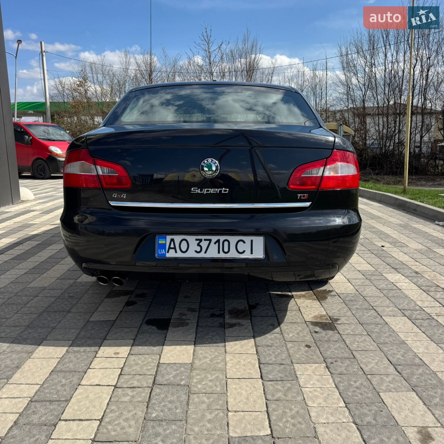 Skoda Superb 2010 VIN TMBCF93T5B9037906 фото оголошення 6 з 30